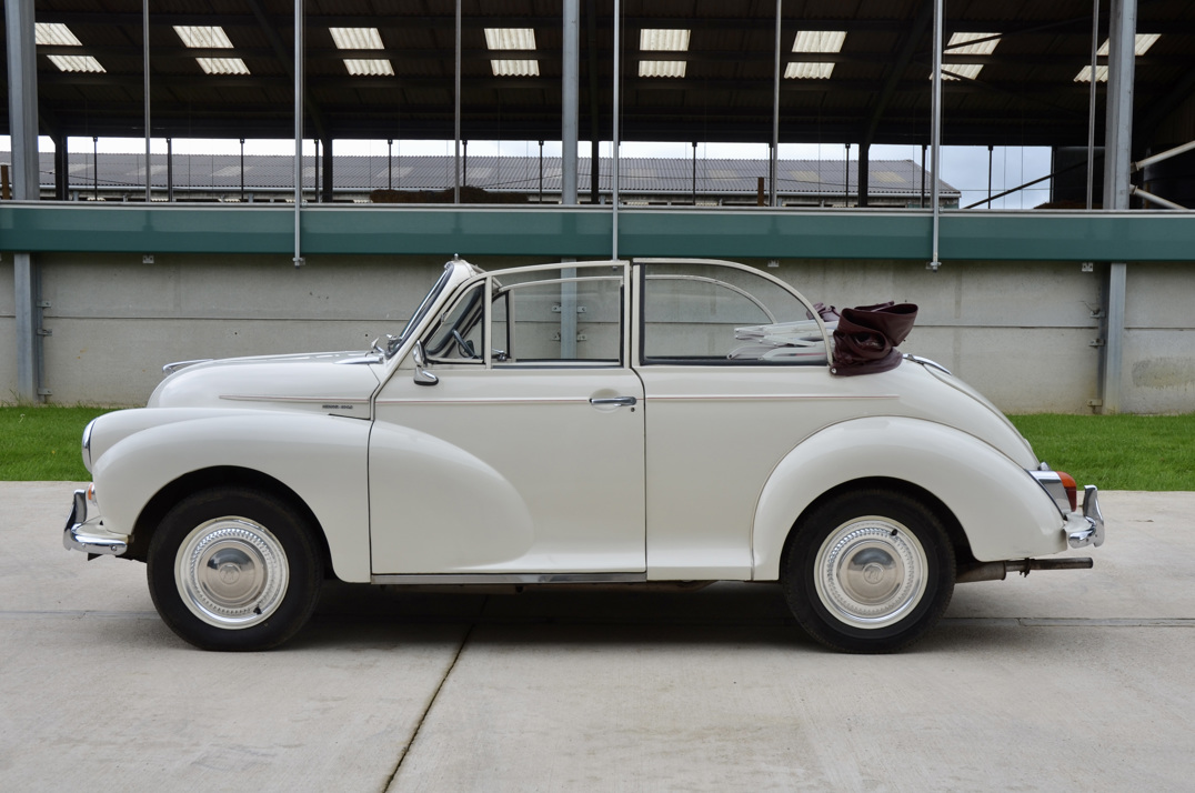 Morris Minor 1000 Convertible gallery image 12