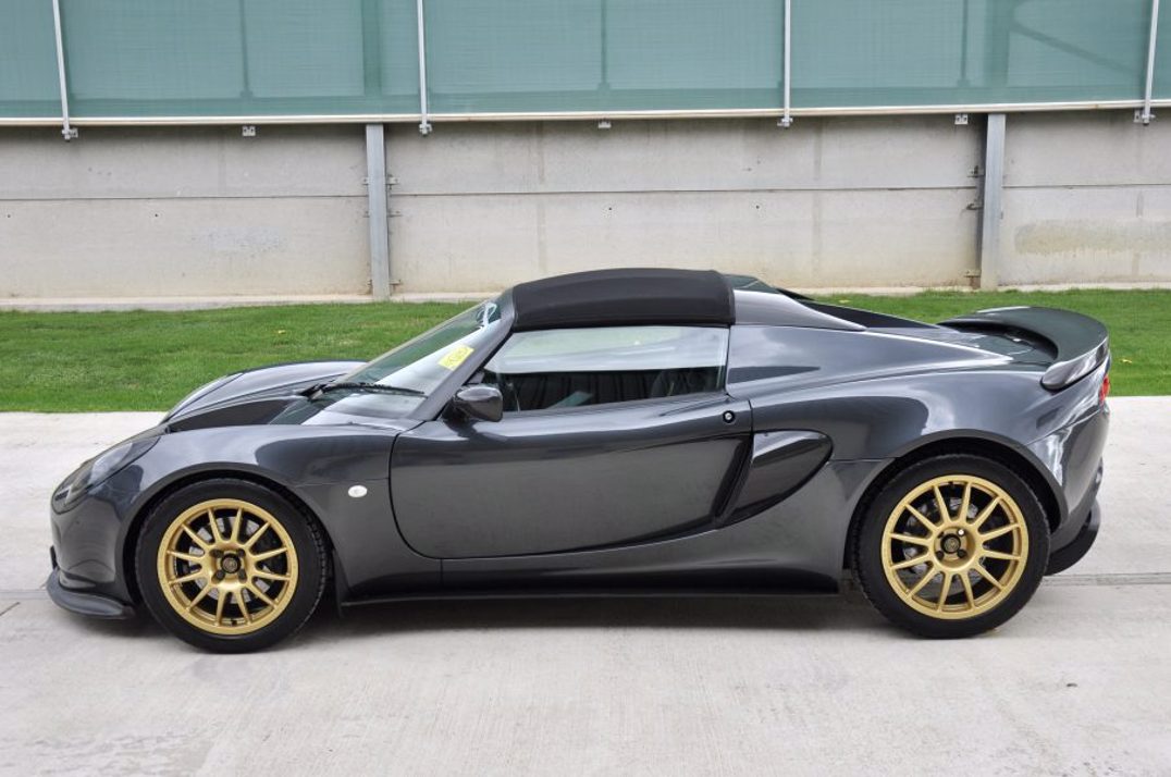 Lotus Elise. Fully rebuilt fast road track gallery image 10