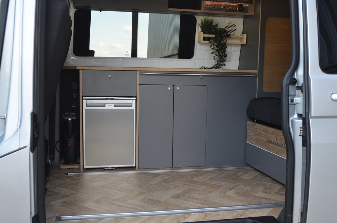 Volkswagen Transporter Camper TDI Bluemotion gallery image 29