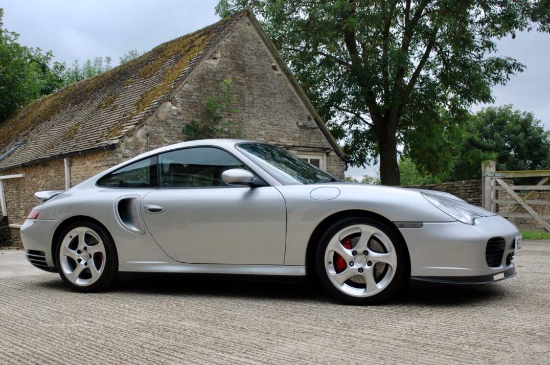 Porsche 911 996 Turbo gallery image 1