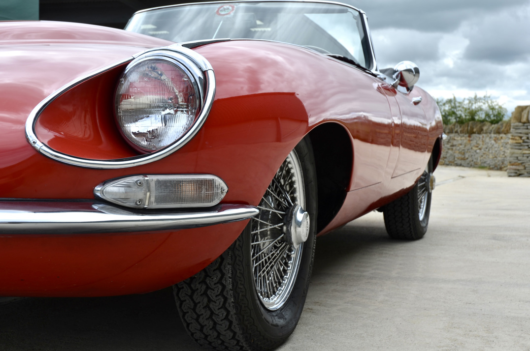 Jaguar E Type 4.2 Roadster Series 1.5 gallery image 12
