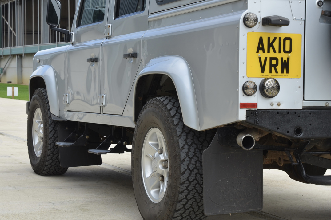 Land Rover Defender 110 XS SW / LWB. gallery image 12