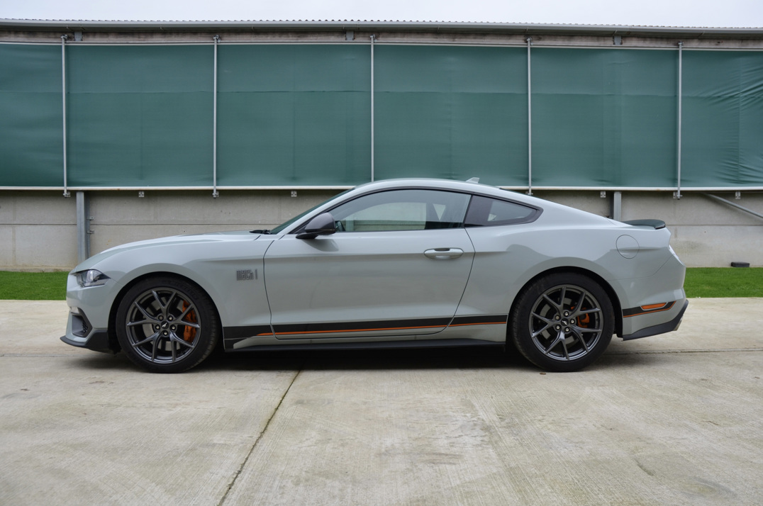 Ford Mustang 5.0 V8 Mach 1 Selshift. gallery image 10