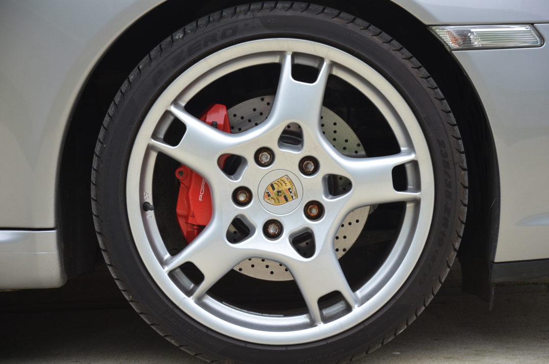 Porsche 911 Carrera S Manual gallery image 22