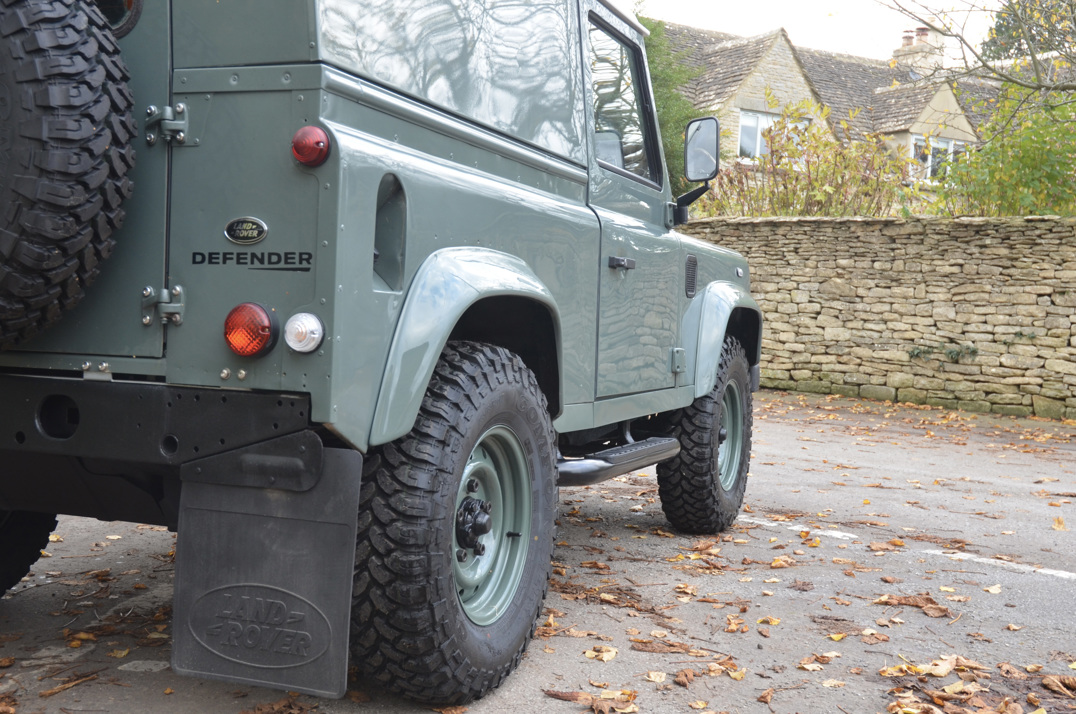 Land Rover Defender 90 - TD 5 gallery image 15