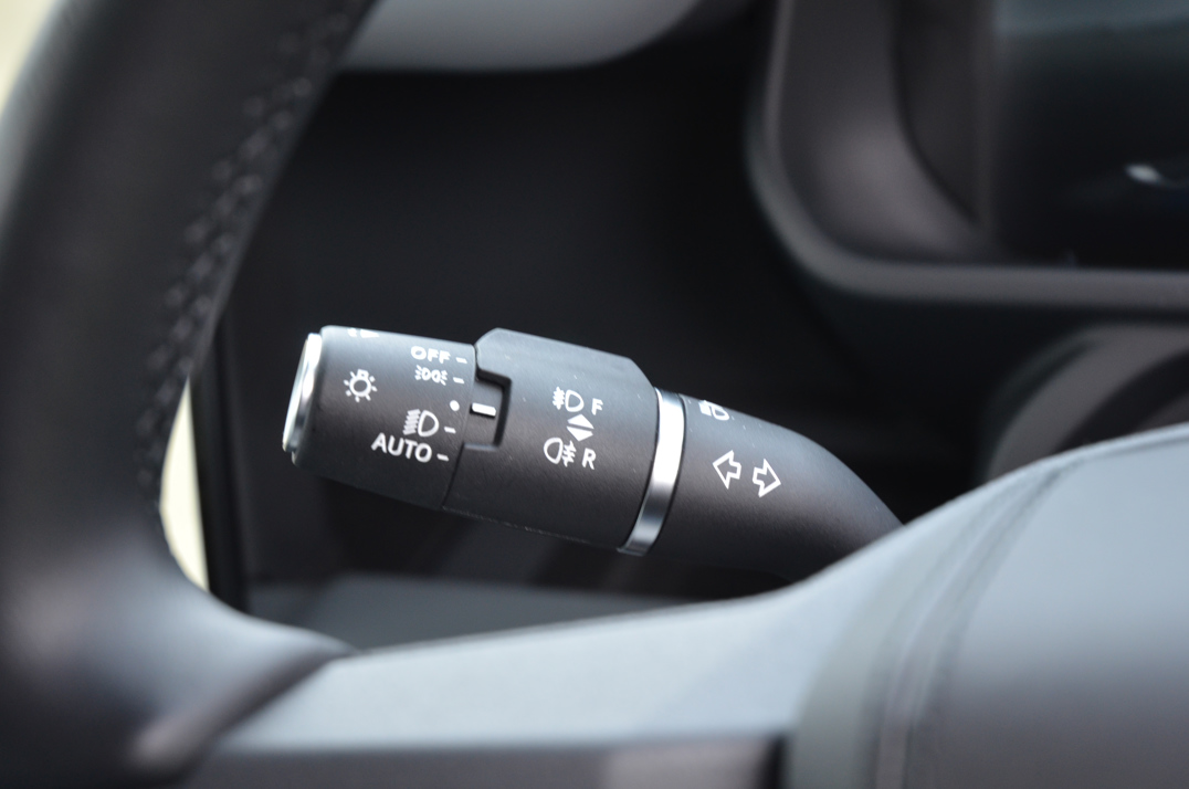 Land Rover Defender 90 X Dynamic HSE 3.0D MHEV gallery image 49