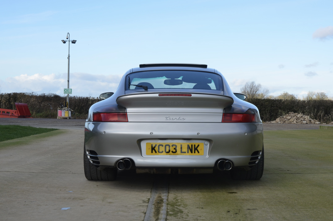 Porsche 911-996 Turbo gallery image 4
