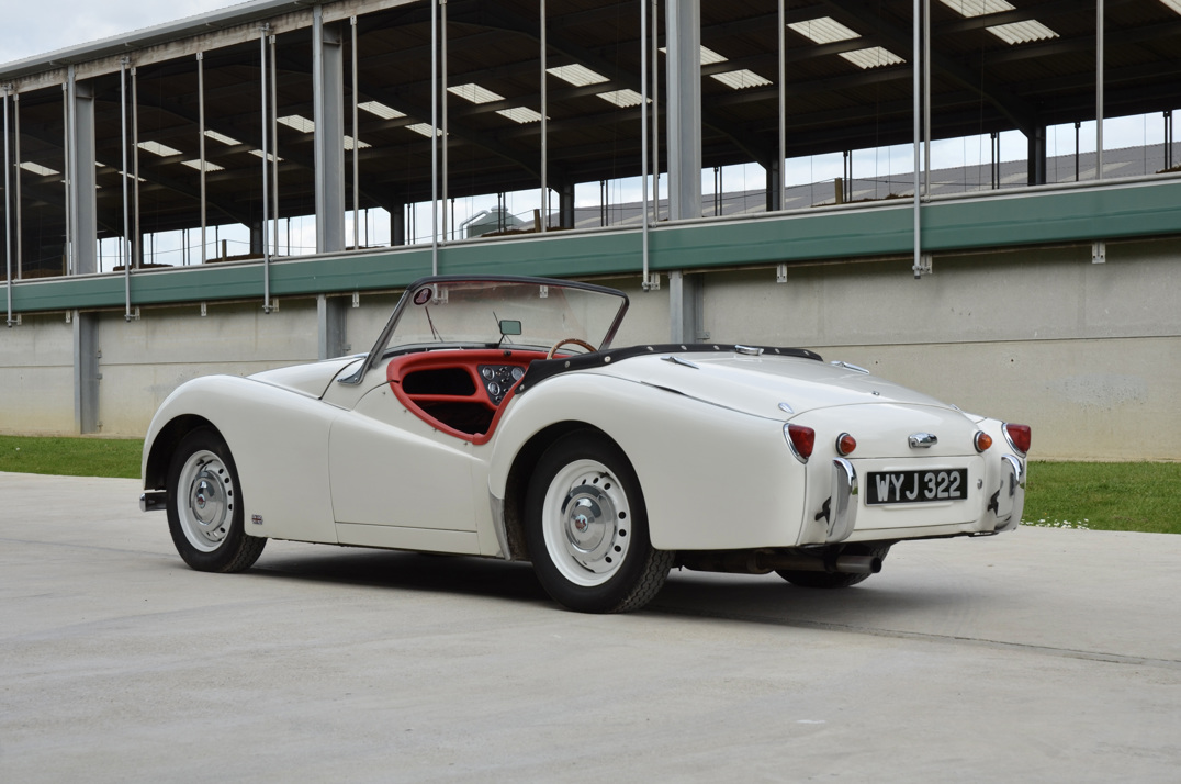 Triumph TR3. gallery image 9
