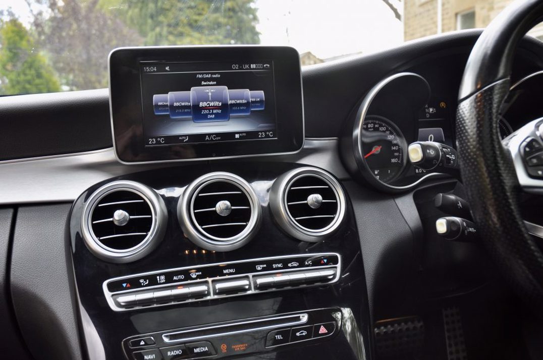 Mercedes C 220 AMG Line Premium Bluetech Estate gallery image 20