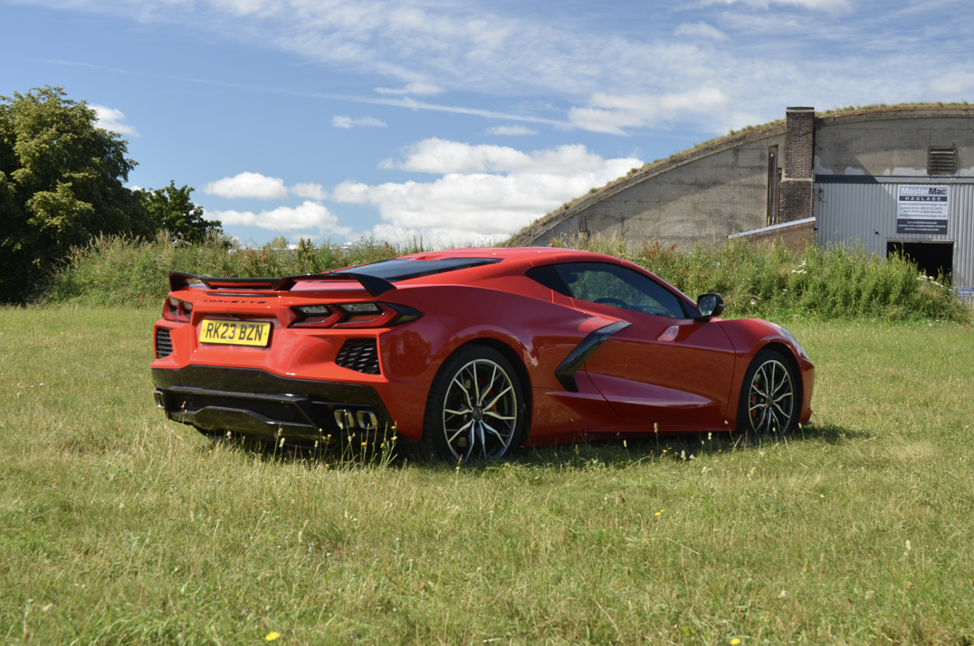 Chevrolet Corvette Stingray 6.2 V8 Auto Convertible gallery image 3