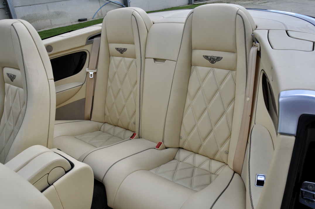 Bentley Continental GTC Mulliner gallery image 35