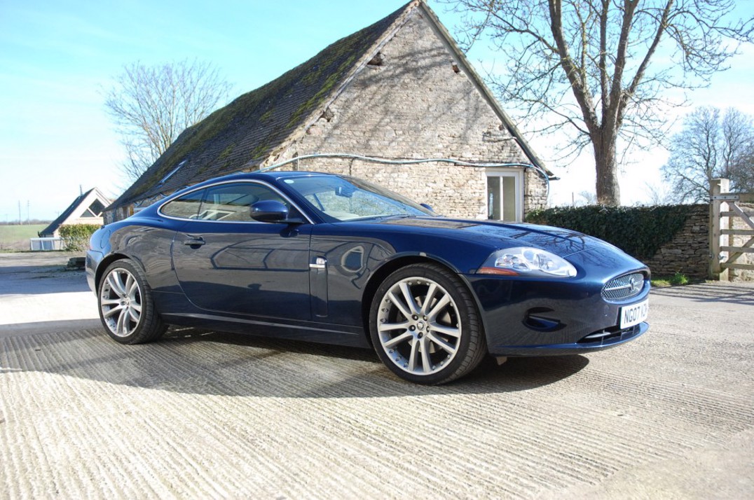 2007 Jaguar XK gallery image 1