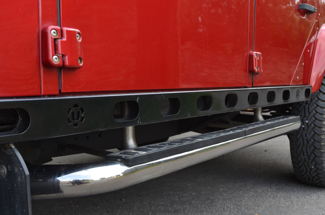 Land Rover Defender 110 2.2 TDCI Automatic 9 - Seater gallery image 24