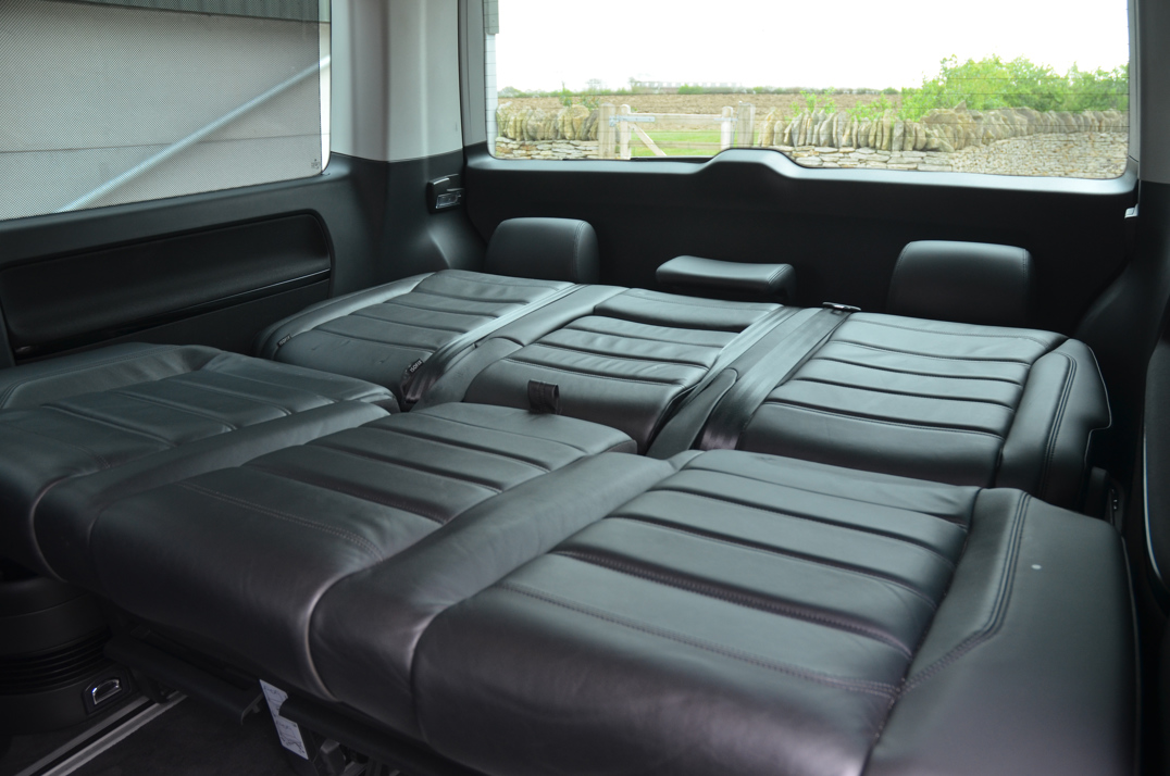 Volkswagen T-6 Transporter 2.0Ltr Caravelle SE TSI BMT Sport Line. gallery image 52