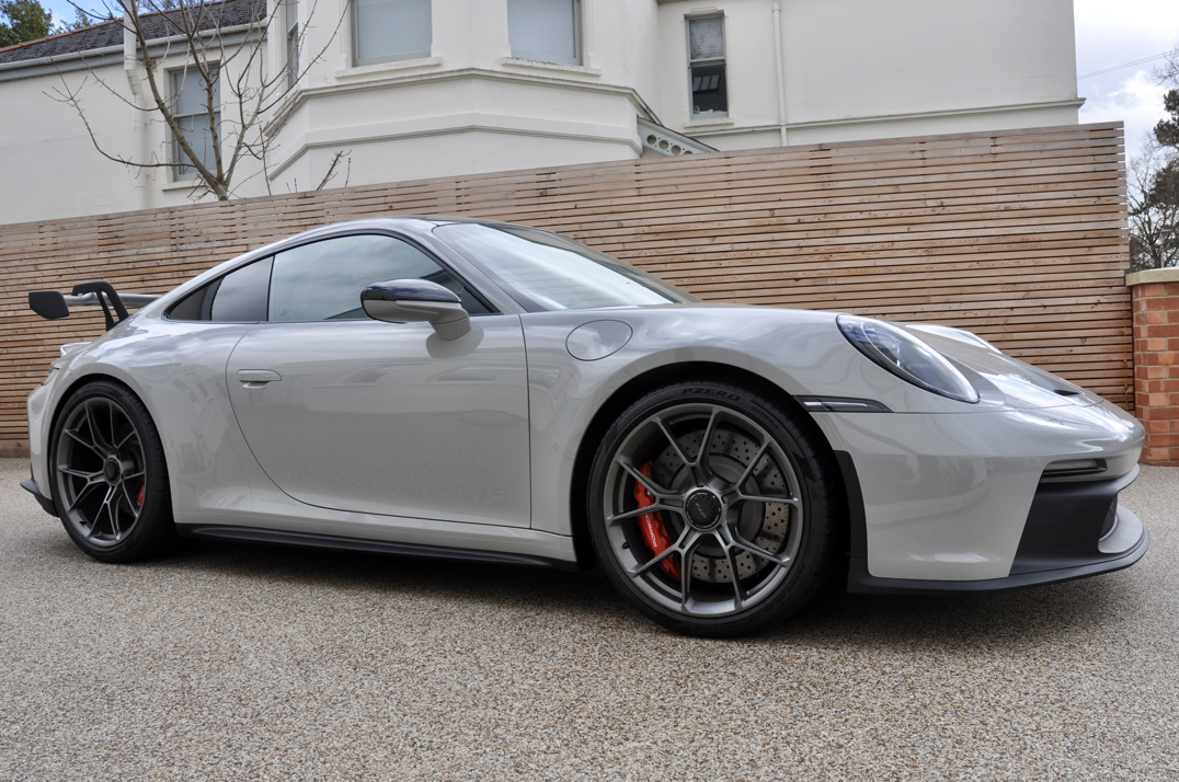 Porsche 992 GT3 Club Sport gallery image 2
