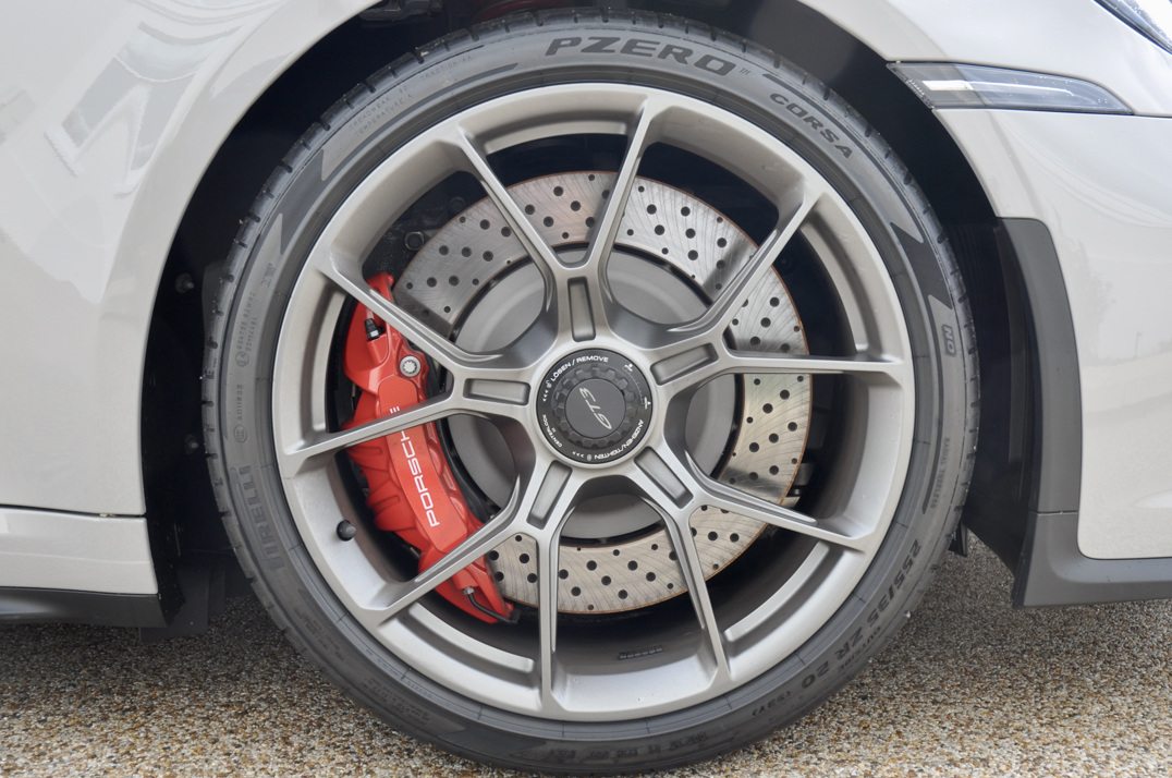 Porsche 992 GT3 Club Sport gallery image 38