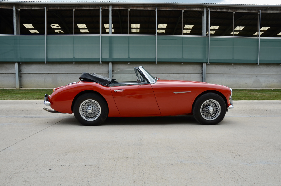 Austin Healey 3000 MK III gallery image 7