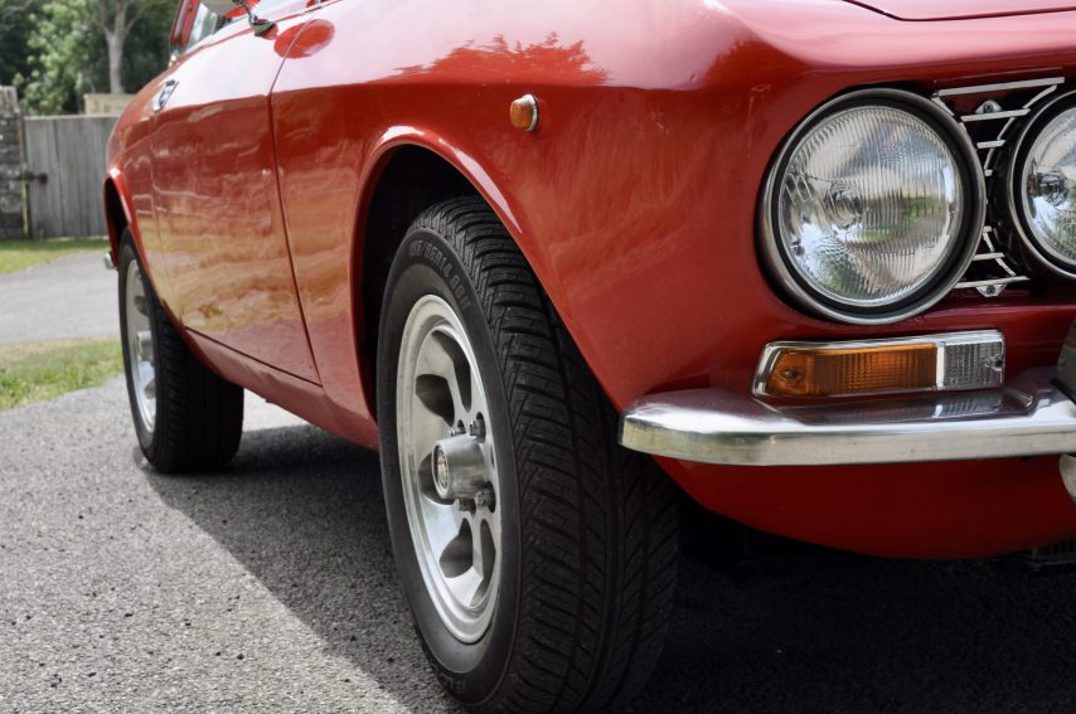 Alfa Romeo 2000 GTV Coupe gallery image 14