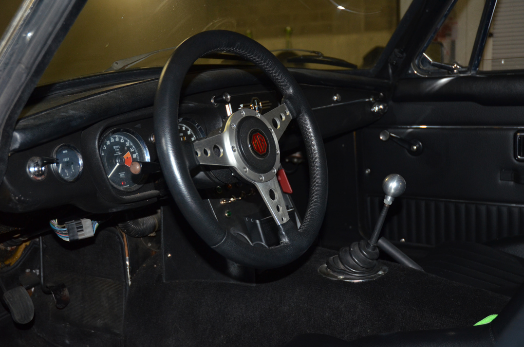 MGB GT gallery image 16