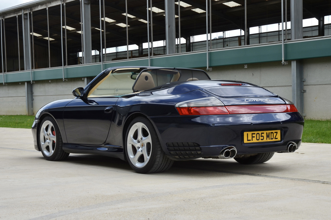 Porsche 911 (996) Carrera 4S Tiptronic Cabriolet gallery image 12