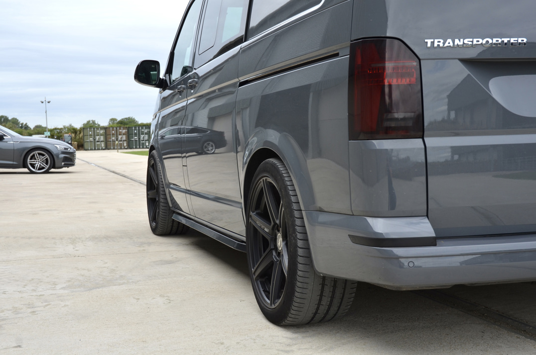 Volkswagen Kombi Sportline T6.I Auto gallery image 9