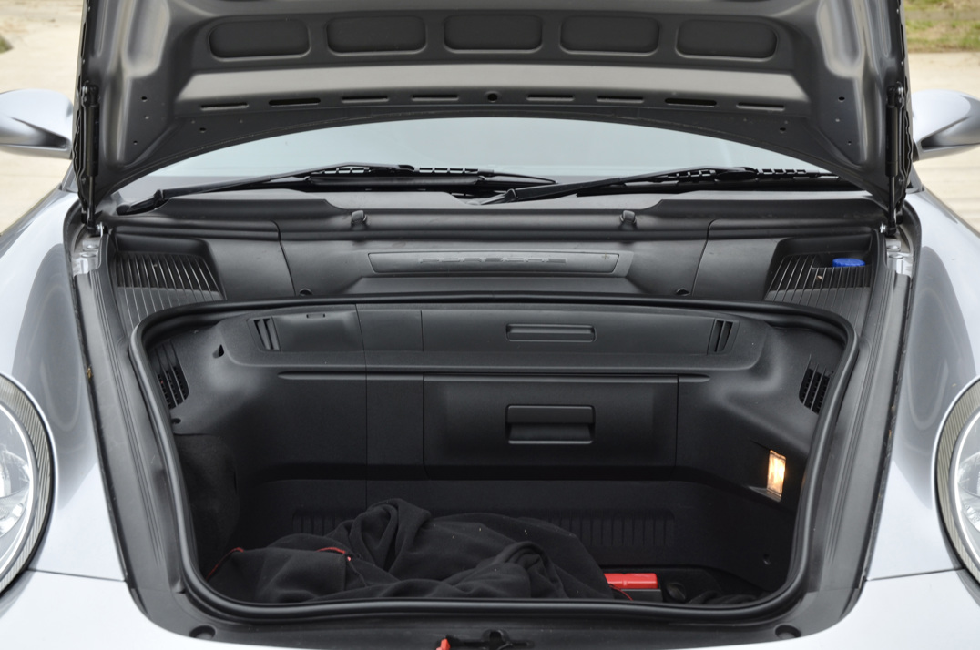 Porsche 911 Carrera S Coupe gallery image 39