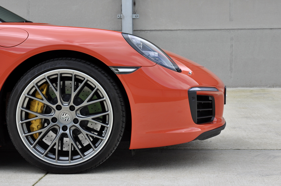 Porsche 991 Carrera S. gallery image 16