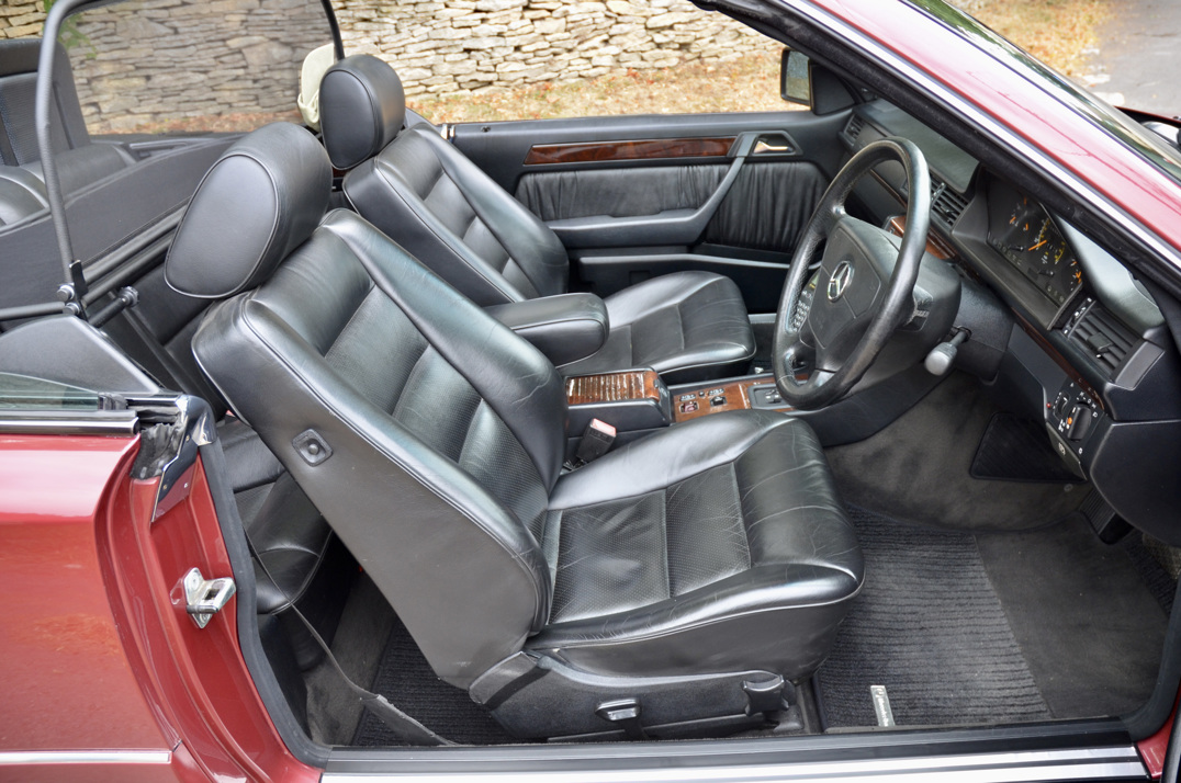 Mercedes E220 Cabriolet Sport Line gallery image 38