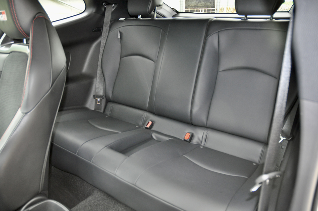 Toyota Yaris GR Circuit 4WD Manual. gallery image 32