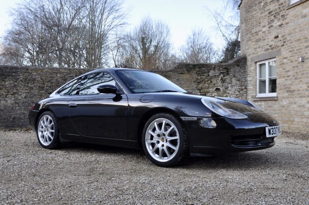 Porsche 911 996 Carrera 4 Manual gallery image 1