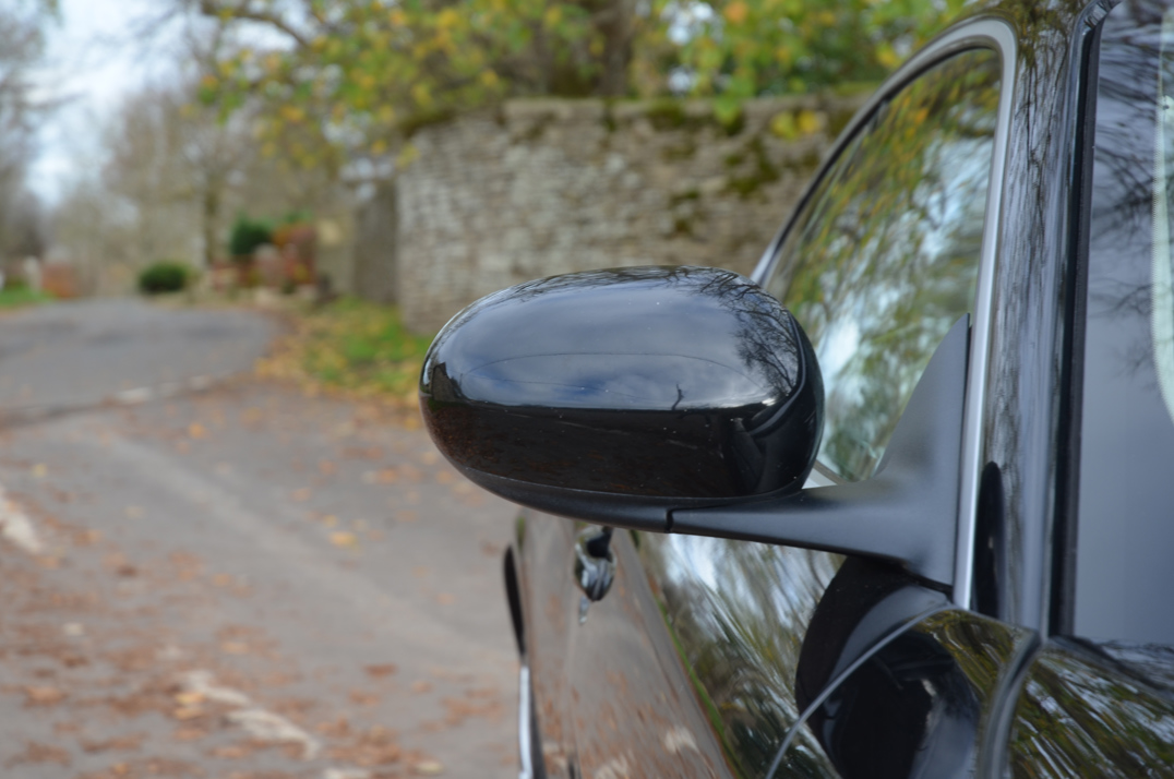 Jaguar XKR 4.2 Sports Coupe gallery image 25