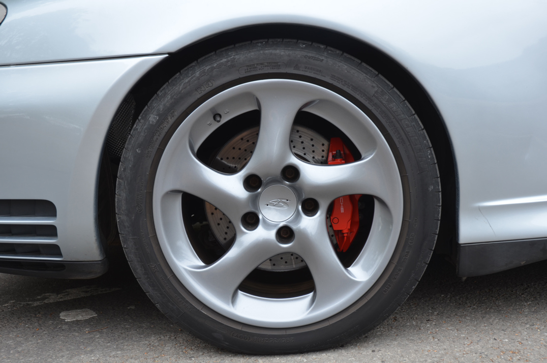 Porsche 911 (996) Carrera 4s Tip-Tronic Auto gallery image 35