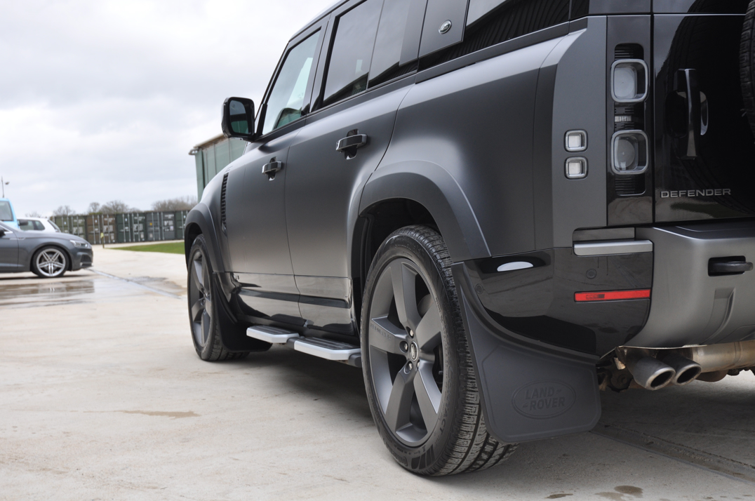 Land Rover Defender 110 Carpathian Edition 5,0 Ltr V8 Supercharged. gallery image 10